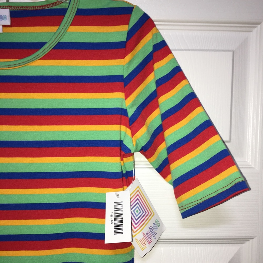 🆕NEW LuLaRoe GIGI XS FITS SIZE 2-4 STRIPED TOP - Picture 2 of 6